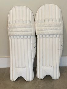 Cricket Batting Pads to Sell