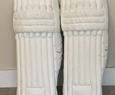 Cricket Batting Pads to Sell