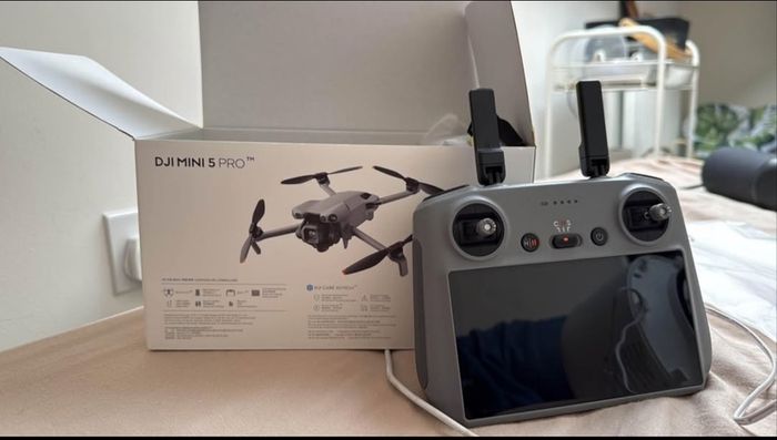 DJI Mini 5 Pro Fly More Combo