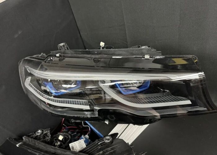 BMW G20 3 Series OEM Adaptive LED Laser Headlights