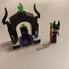 Lego Maleficent set