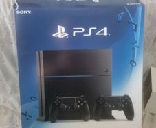 boxed ps4