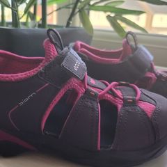 Ecco biom sandals for girl size 31