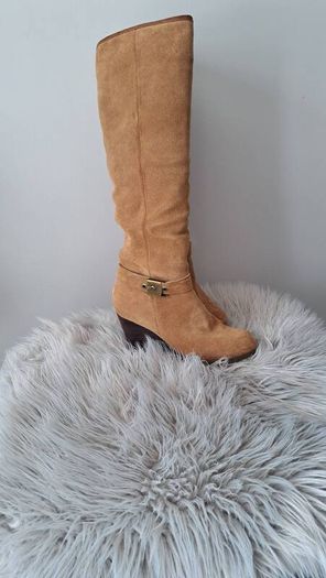 Tan suede wedge Boots