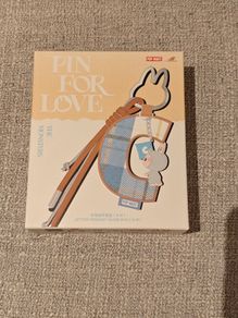 Pop Mart - The Monsters - Pin For Love - Letter F