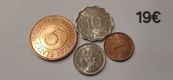 Coins,pound,cent,dollar,penny,rupee,millieme,fils,shilling,centavos,pesos,piastre,paise,pesetas,ore