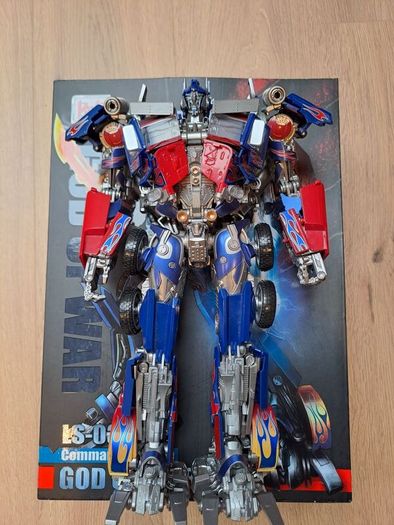 Black Mamba LS03 Optimus Prime figure