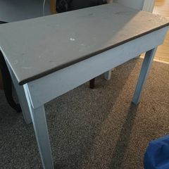 Childs desk