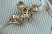 1970's Gold Tone Mouse Brooch