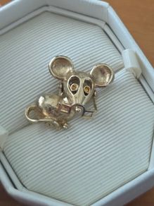 1970's Gold Tone Mouse Brooch