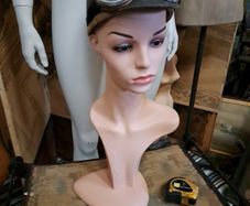 Mannequin Bust