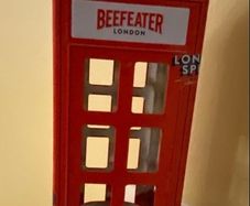 Rare Beefeater London Metal Box