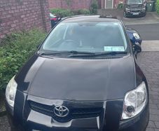 2010 Toyota Auris in excellent condition