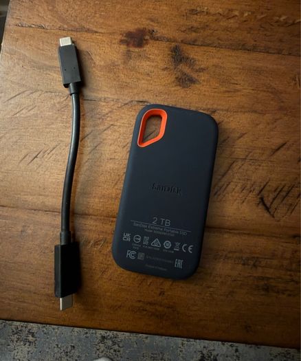 Sandisk 2Tb Extreme Portable Ssd External Drive, Up To 1050 Mb/S Read, 1,000Mb/S Write, Usb-C, Solid State, Ip65 Rated for Dust and Water Resistance, Black