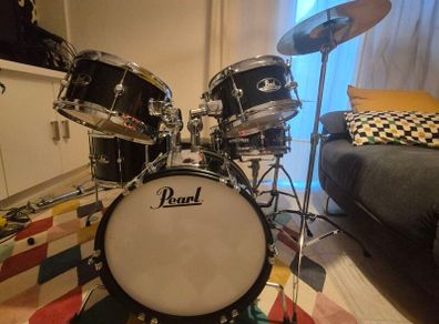 Pearl Roadshow Junior drum kit