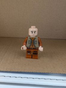 100% Lego 75048 Ezra Bridger Star Wars Minifigure SW0574A