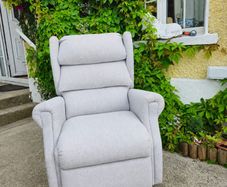 electric mobility chair