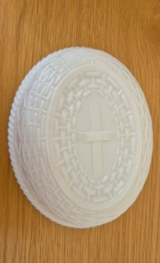 Beautiful Milk Glass Hen on Nest