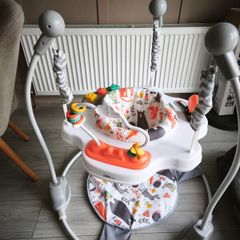 baby bouncer