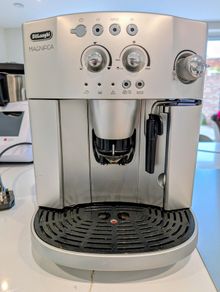 DeLonghi Magnifica Coffee Machine