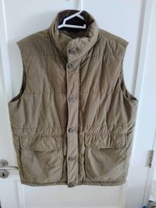 Maine New England Alpine Gilet size large warm lined two external and three internal pockets outdoors fishing hunting horseracing in very good condition with no issues see last two photos for exact measurements FREE STANDARD POSTAGE INCLUDED