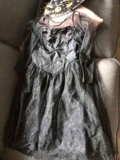 kids costumes