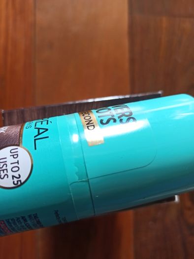 Hair products bungle permanent colour &covers roots