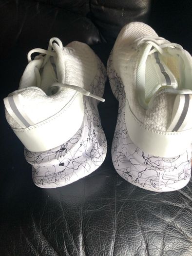mens White Trainers