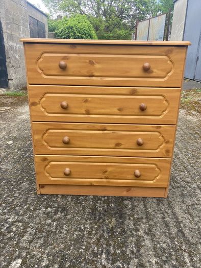 Chest of Drawers - 4 Drawers