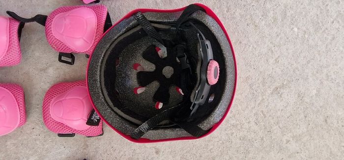 Kids Pink Protective Gear Set - Helmet, Knee, Elbow & Wrist Pads