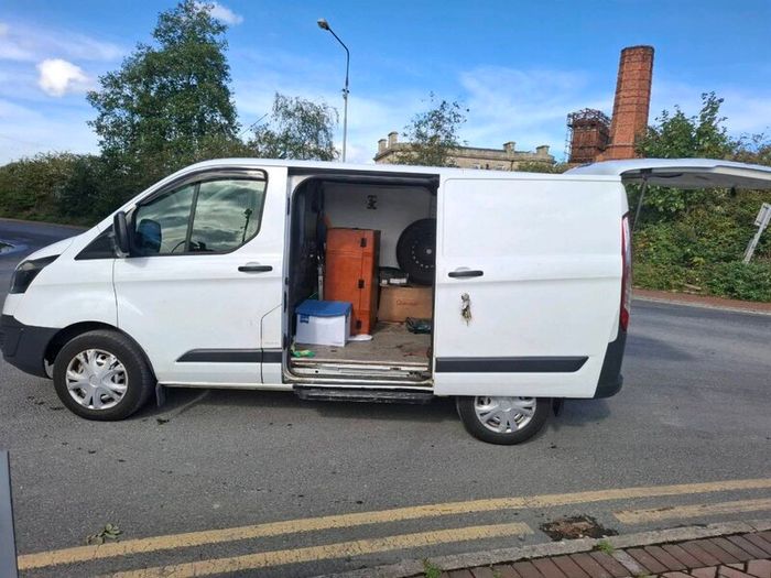Ford transit custom 141