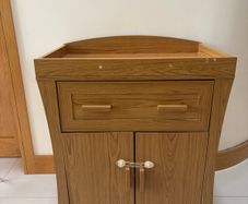 Baby changing unit
