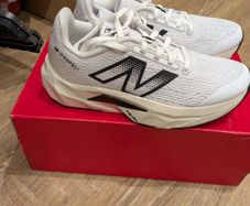 New Balance Fuel Cell Propel V5, 3.5 UK, 36EU Brand new