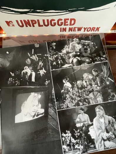 Nirvana - MTV Unplugged In New York