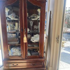 Beautiful display cabinet