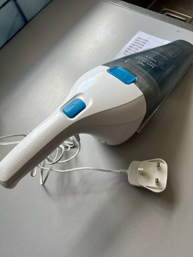Portable dust buster