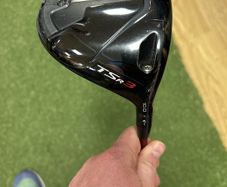 Titleist TSR3