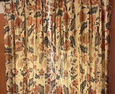 Curtains and curtain pole