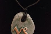 Zodiac Sun Stone Necklace - Capricorn