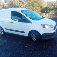 Ford courier