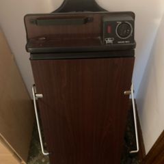 Trouser press