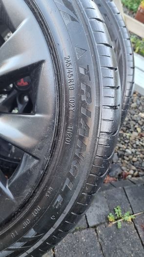 Tesla Alloy Wheel - Model S