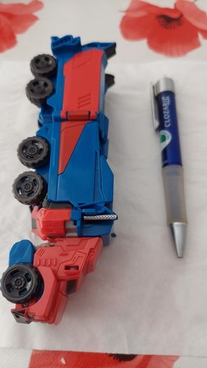 Transformer  / toy