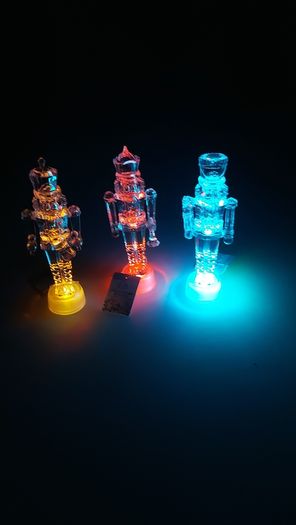 Color Changing Xmas Nutcracker