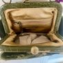 Pure brand vintage green velvet handbag Image 3