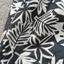 NEW.kids swim shorts. age 4/5 Image 5