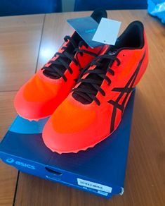 Asics Running shoes Size 41