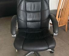 Black Leather Office Chair