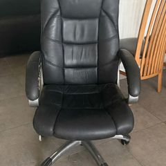 Black Leather Office Chair