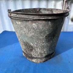 Vintage Beldray galvanised bucket